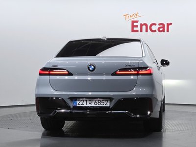 BMW 7 SERIES - 4
