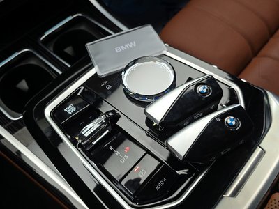 BMW 7 SERIES - 9