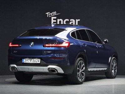 2025 BMW X4 — фото 4