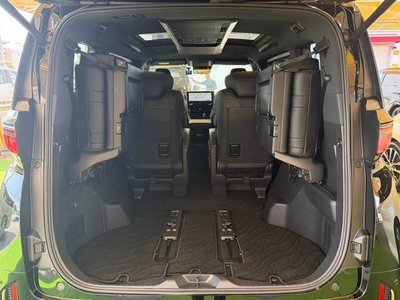 صورة مصغرة 13 لـ 2024 Toyota VELLFIRE
