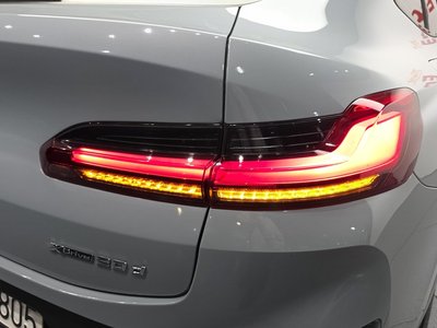 BMW X4 - 10