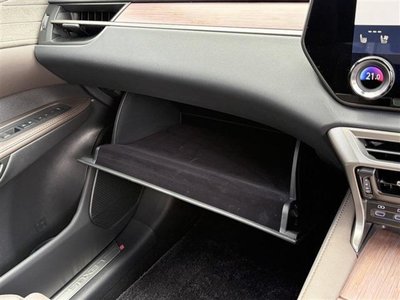 صورة مصغرة 51 لـ 2025 Lexus RX