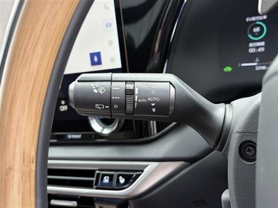 صورة مصغرة 47 لـ 2025 Lexus RX