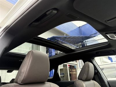 صورة مصغرة 54 لـ 2025 Lexus RX