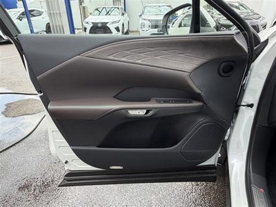 صورة مصغرة 20 لـ 2025 Lexus RX