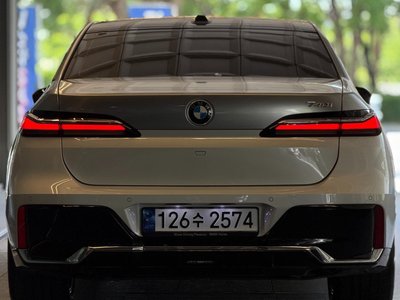 BMW 7 SERIES - 3