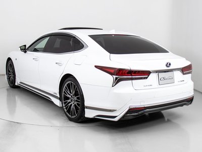 LEXUS LS - 10
