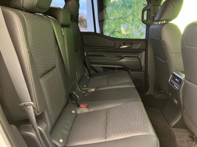 TOYOTA LAND CRUISER 250 - 5