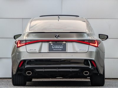 2020 Lexus IS 照片 6