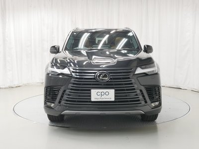 2023 Lexus LX — фото 2