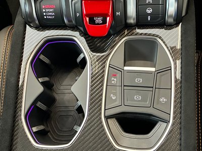 2025 Lamborghini URUS 缩略图 32
