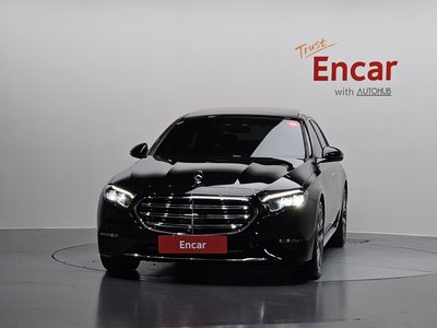 MERCEDES-BENZ E-CLASS - 2