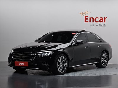 MERCEDES-BENZ E-CLASS - 1