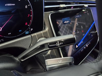 2025 Mercedes-BENZ E-CLASS 照片 9