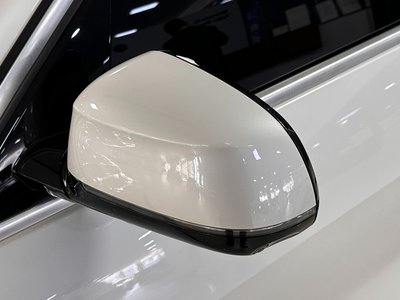 2022 BMW X5 — миниатюра 12