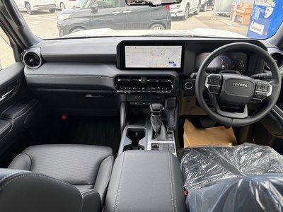 TOYOTA LAND CRUISER 250 - 9