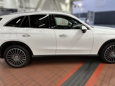 MERCEDES-BENZ GLC - 7