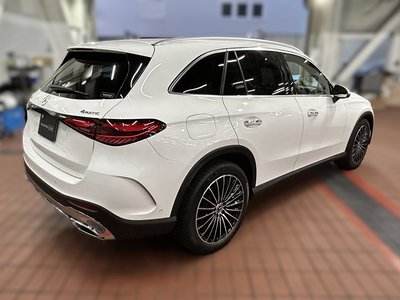 MERCEDES-BENZ GLC - 8