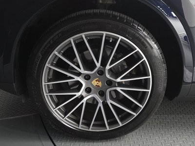 PORSCHE CAYENNE - 6