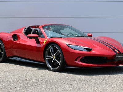 صورة 5 لـ 2026 Ferrari 296 GTS