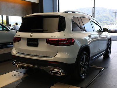 MERCEDES-BENZ GLB - 8