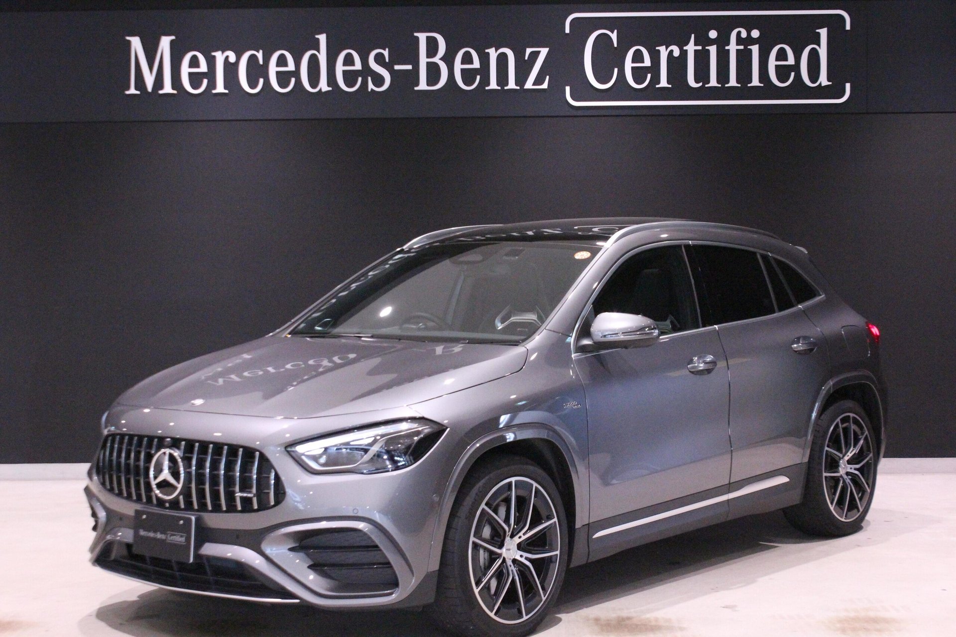 MERCEDES-BENZ GLA AMG - View 1