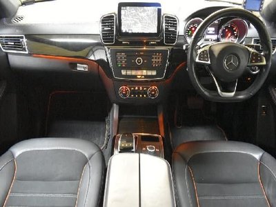 صورة 2 لـ 2017 Mercedes-BENZ MERCEDES-BENZ GLE