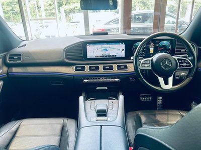 2021 Mercedes-BENZ GLS photo 2