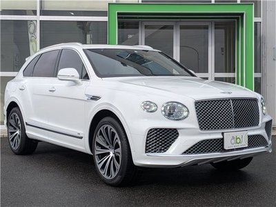 BENTLEY BENTAYGA - 7