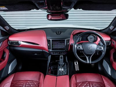 MASERATI LEVANTE - 5