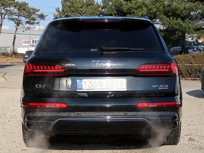 AUDI Q7 - 3