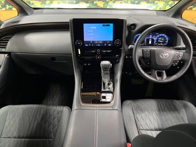 TOYOTA ALPHARD - 2