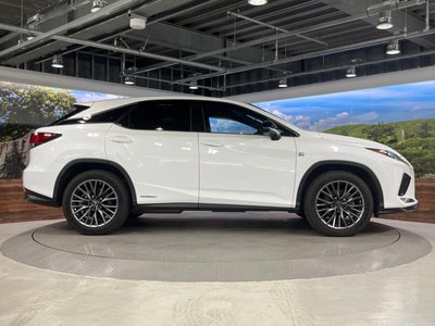 صورة مصغرة 23 لـ 2020 Lexus RX