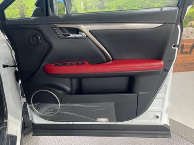 صورة مصغرة 32 لـ 2020 Lexus RX