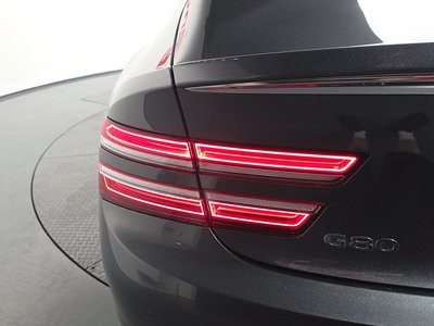 GENESIS G80 (RG3) - 10