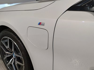 2025 BMW I5 TOURING thumbnail 40