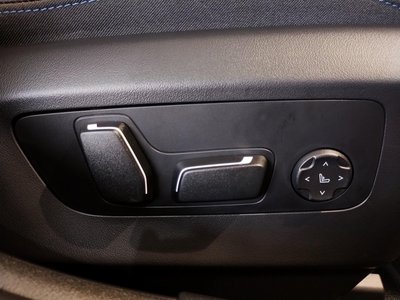 2025 BMW I5 TOURING thumbnail 52
