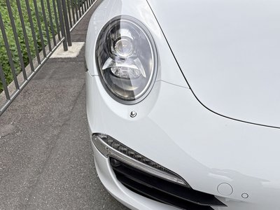 PORSCHE 911 - 8
