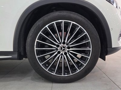 MERCEDES-BENZ GLC - 6