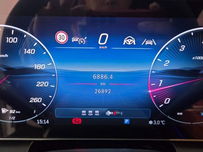 MERCEDES-BENZ GLC - 8