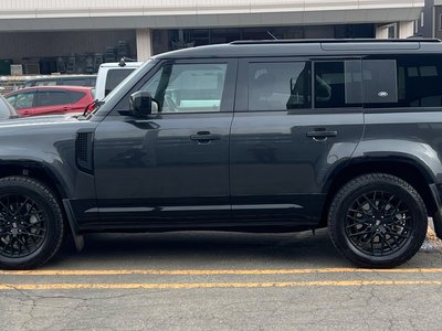 LAND ROVER DEFENDER 110 X DYNAMIC HSE D300 - 3