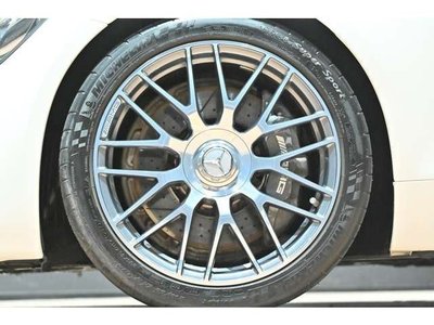 MERCEDES-BENZ GT AMG - 4