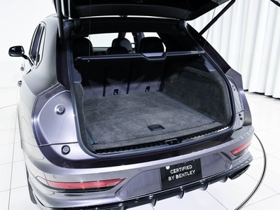 BENTLEY BENTAYGA - 9