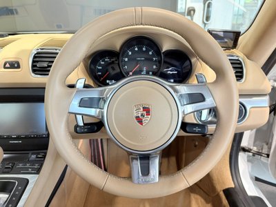 صورة 10 لـ 2013 Porsche CAYMAN