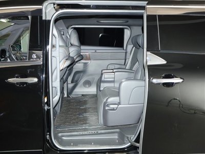 2024 Toyota ALPHARD — миниатюра 13
