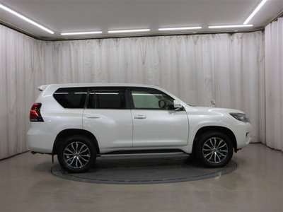 TOYOTA LAND CRUISER PRADO - 5