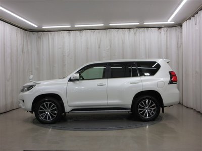 TOYOTA LAND CRUISER PRADO - 3