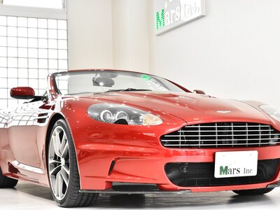 ASTON MARTIN DBS VOLANTE
