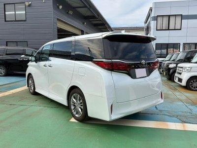 TOYOTA ALPHARD - 3