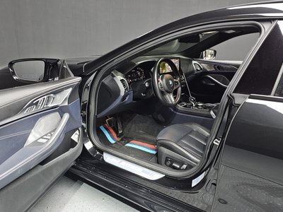 BMW 8 SERIES - 10
